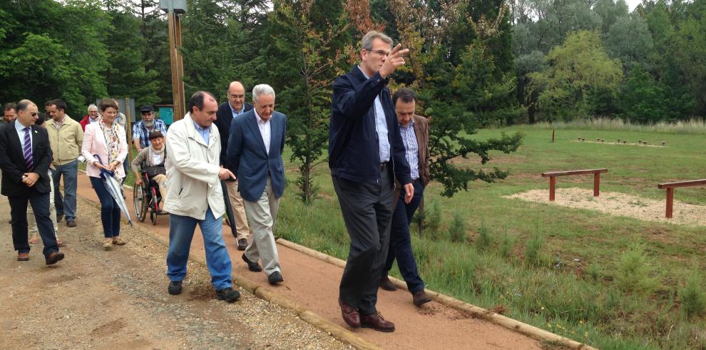 La Obra Social “la Caixa” y el Gobierno  de Aragón presentan el primer sendero accesible en los Pinares de Rodeno