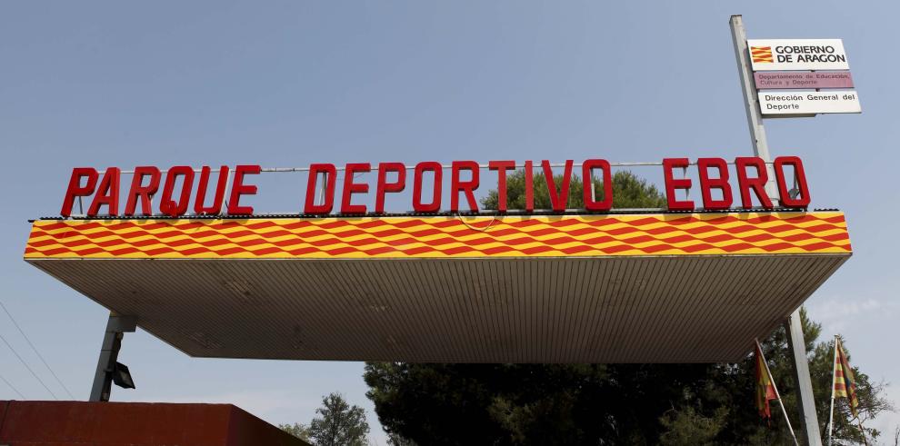 La Unidad Adscrita del Cuerpo Nacional de Policía mantiene la vigilancia en el entorno del Parque Deportivo Ebro para evitar robos