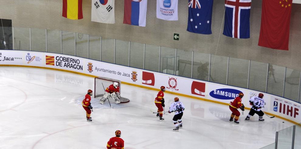 Comienzan los Campeonatos del Mundo de Hockey Hielo en Jaca