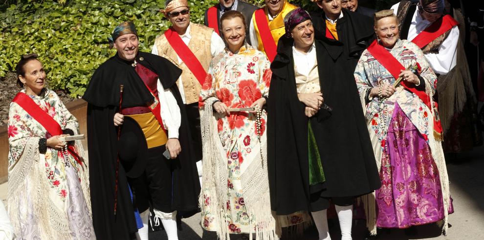 La Presidenta de Aragón ensalza la Fiesta de la Faldeta por “promover la difusión de la historia de la Comunidad y las virtudes de sus gentes”