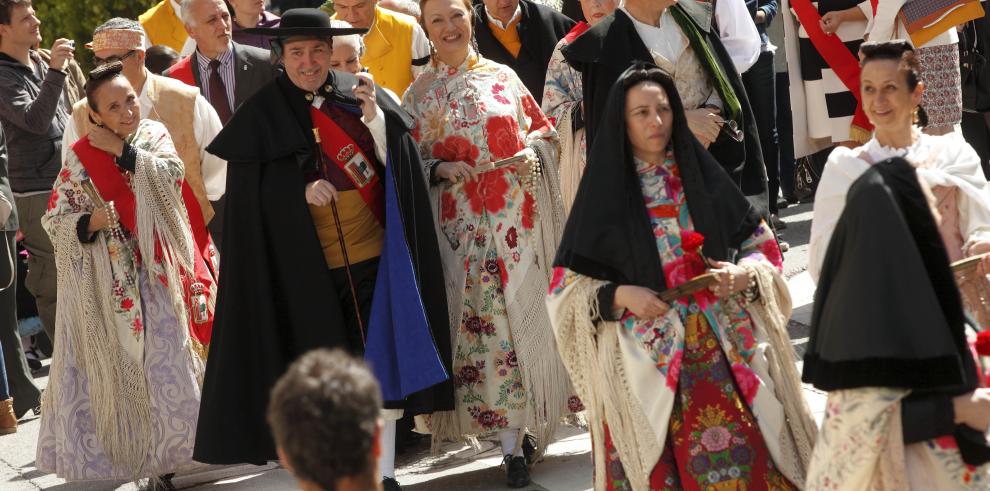 La Presidenta de Aragón ensalza la Fiesta de la Faldeta por “promover la difusión de la historia de la Comunidad y las virtudes de sus gentes”