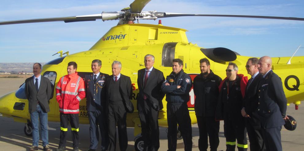 El helicóptero del 112 de Zaragoza ya opera desde la Base Aérea