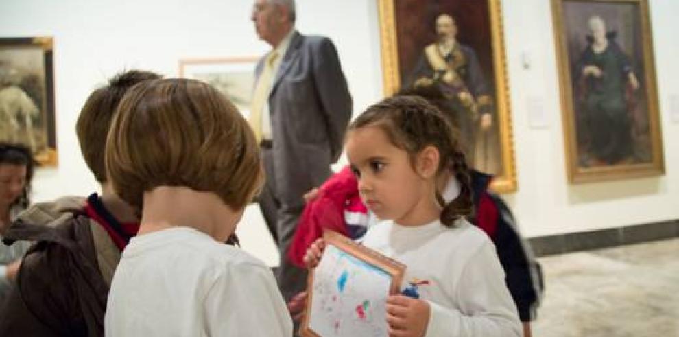 Dibujo, relatos y caligrafía en el Museo de Zaragoza