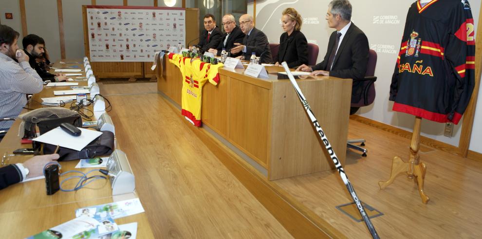 Jaca acogerá dos Campeonatos del Mundo  de Hockey Hielo de 2014