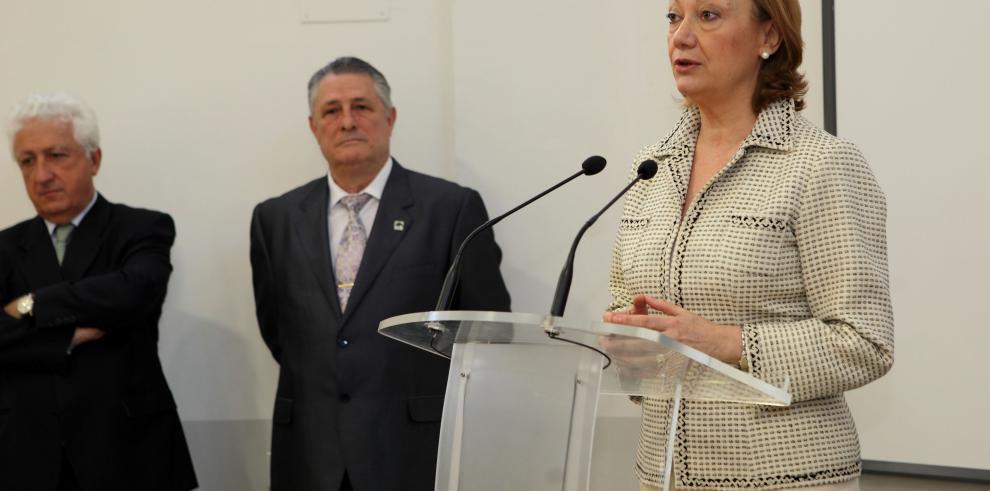 Rudi apuesta por el trabajo conjunto de poderes públicos y entidades privadas para garantizar la prestación de servicios a las personas con discapacidad