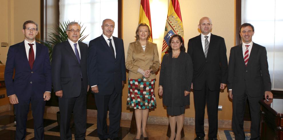 Future Pipe traslada sus proyectos de futuro en Ejea de los Caballeros a la Presidenta de Aragón