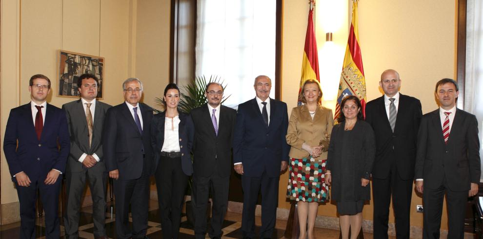 Future Pipe traslada sus proyectos de futuro en Ejea de los Caballeros a la Presidenta de Aragón