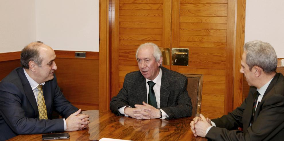 El futuro de los empresarios marca la primera reunión entre Francisco Bono y Fernando Callizo 