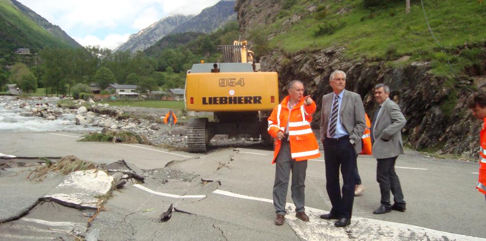  El valle de Benasque contará desde mañana con una oficina de información a los afectados por la crecida del Ésera