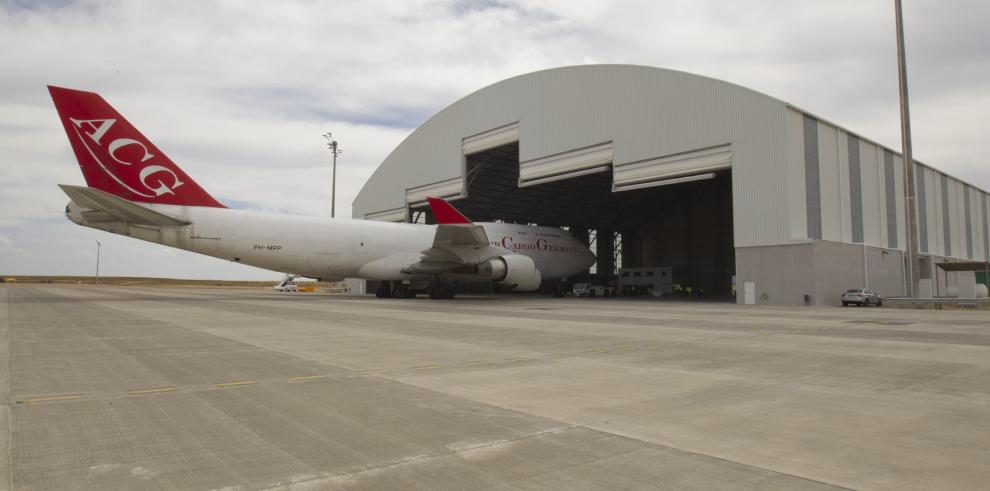 El Aeropuerto de Teruel inicia su actividad industrial con el aterrizaje del primer Boeing 747