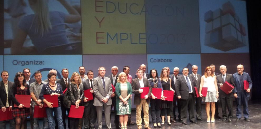 Educación reconoce la labor de las empresas que colaboran en la enseñanza de FP