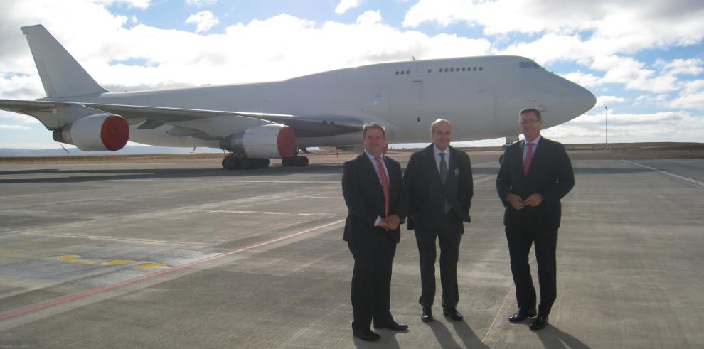 Fernández de Alarcón: “El Aeropuerto de Teruel es idóneo para ser centro de investigación del sector de aeronaves ligeras no tripuladas”