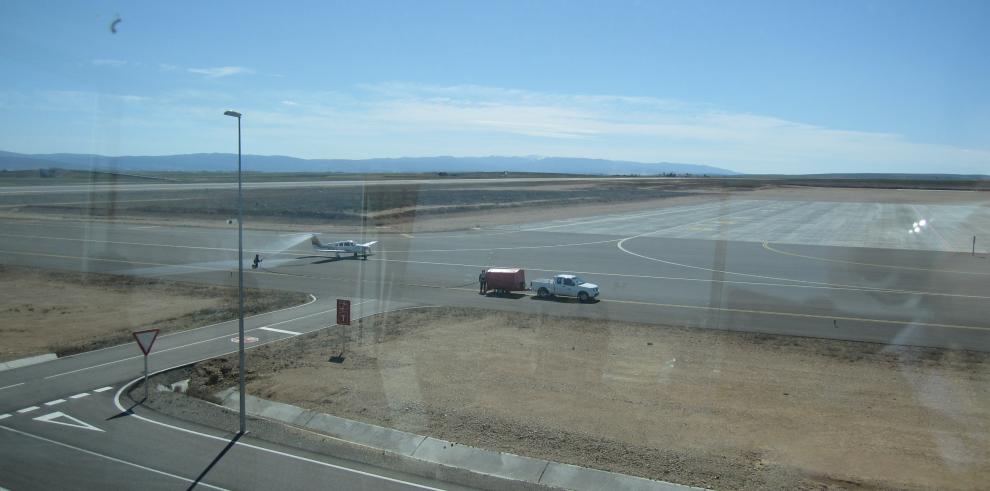 El Aeropuerto de Teruel acoge el vuelo de verificación antes de recibir los aviones de Tarmac