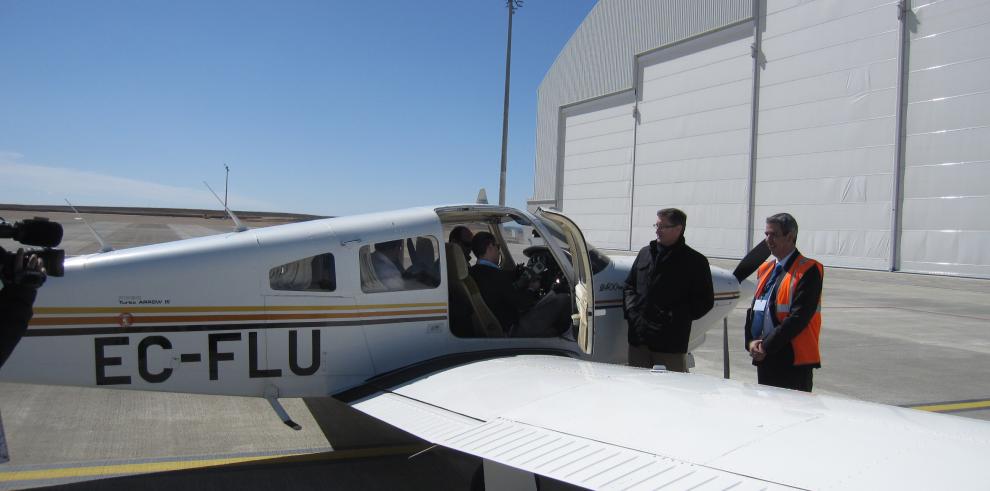 El Aeropuerto de Teruel acoge el vuelo de verificación antes de recibir los aviones de Tarmac