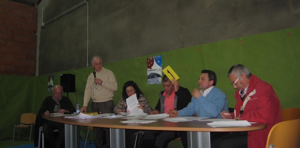 El Gobierno de Aragón y las Reservas de Caza del Pirineo estudian el modelo regional  de Castilla y León