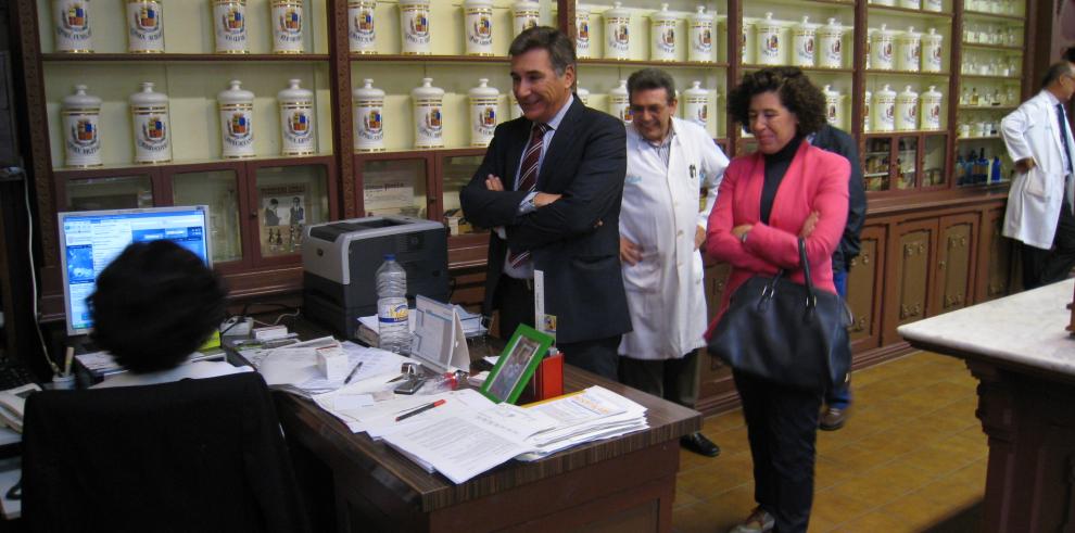 Visita de Oliván al Hospital Nuestra Señora de Gracia