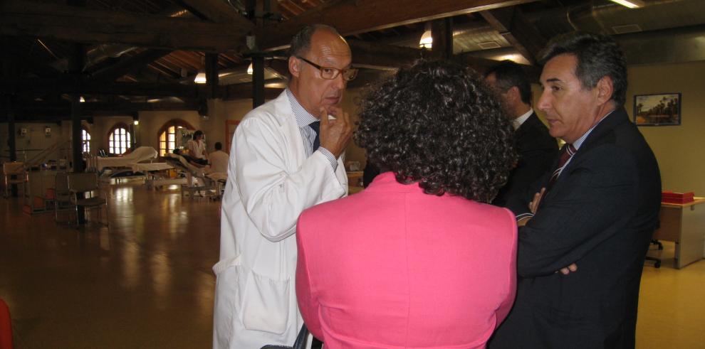 Visita de Oliván al Hospital Nuestra Señora de Gracia