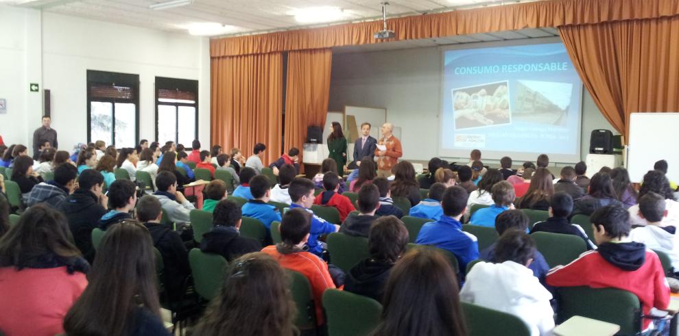 Los alumnos del IES Juan de Lanuza de Borja participan en el taller educativo sobre “Consumo Responsable” del Gobierno de Aragón