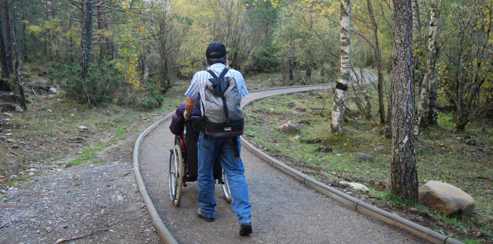 “La Caixa” y el Gobierno de Aragón presentan el primer sendero accesible en el valle de Ordesa