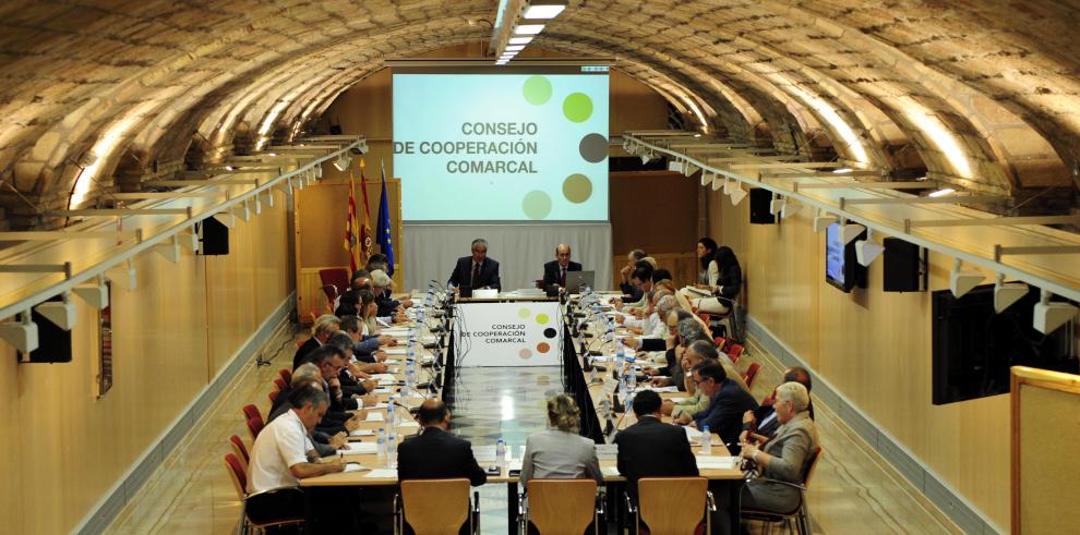 El Gobierno de Aragón quiere contar con la participación de las comarcas en el diseño definitivo del Plan General de Carreteras 2013-2024