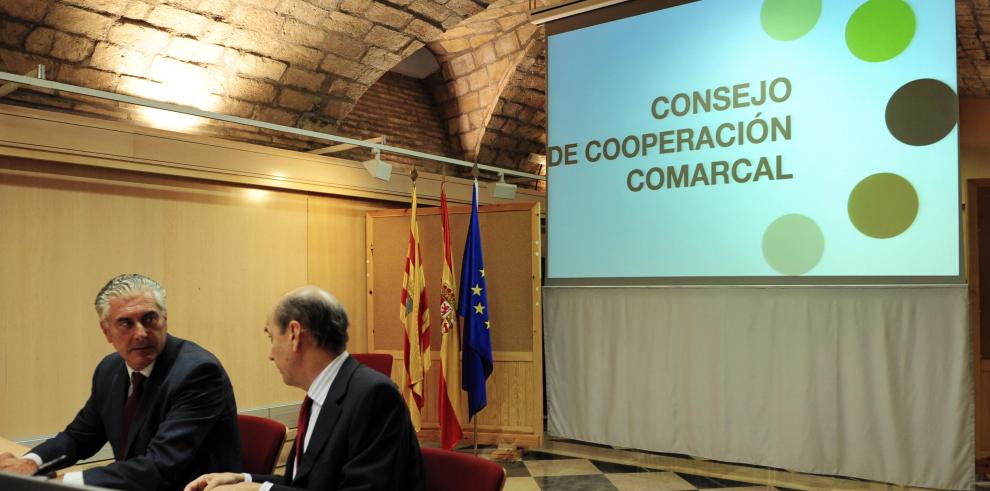 El Gobierno de Aragón quiere contar con la participación de las comarcas en el diseño definitivo del Plan General de Carreteras 2013-2024