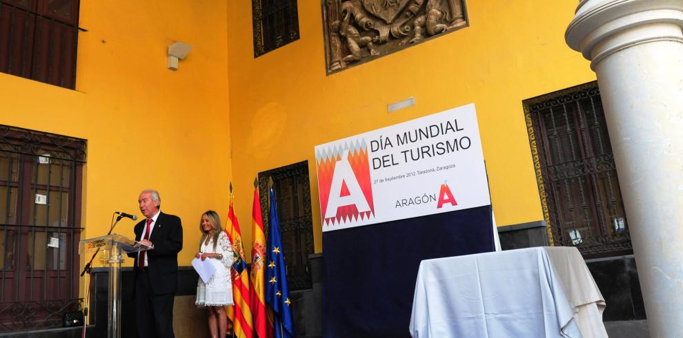 Las Denominaciones de Origen Cariñena, Borja, Somontano y Calatayud reciben la Medalla al Mérito Turístico 2012 