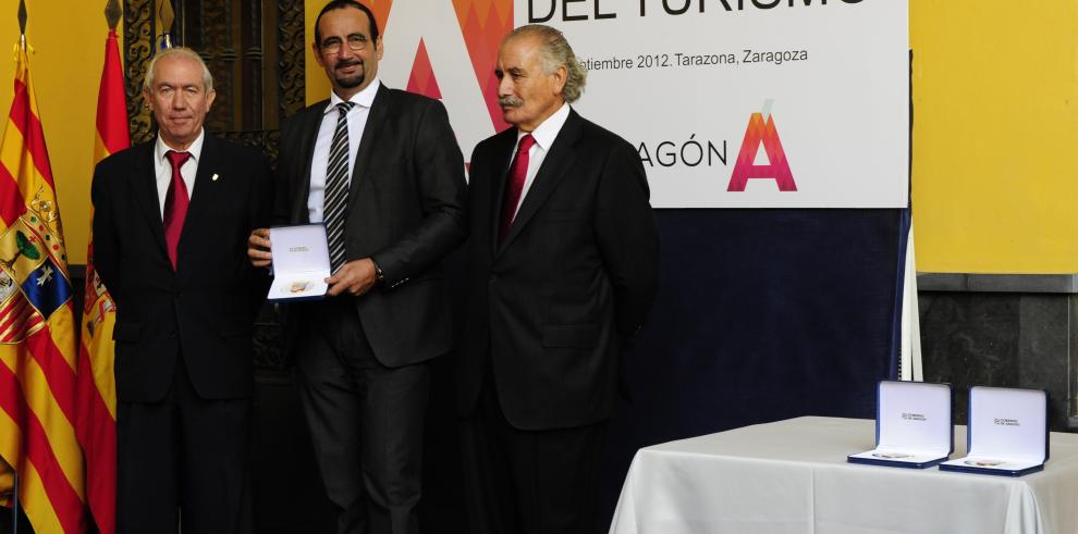 Las Denominaciones de Origen Cariñena, Borja, Somontano y Calatayud reciben la Medalla al Mérito Turístico 2012 