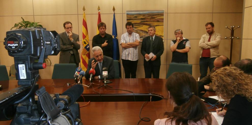 Gobierno de Aragón y sindicatos acuerdan una postura común para defender los intereses ganaderos de la PAC