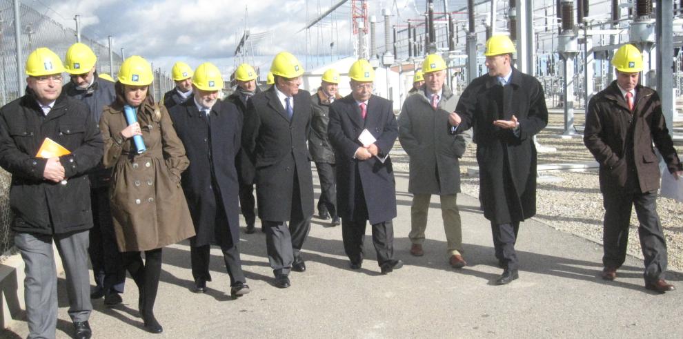 Inaugurada la línea eléctrica Fuendetodos-María, cierre del semianillo sur de Zaragoza