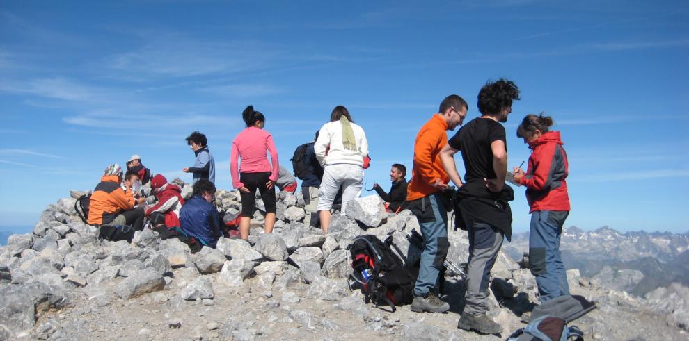 Senderismo y deporte de aventura: máximos exponentes del turismo estival en Aragón