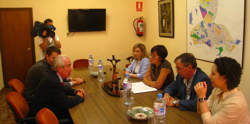 Francisco Bono visita las localidades de Alcañiz y Andorra