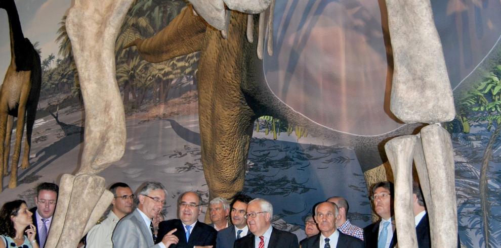 Dinópolis inaugura “Titania”, su nueva sede dedicada al gigantismo