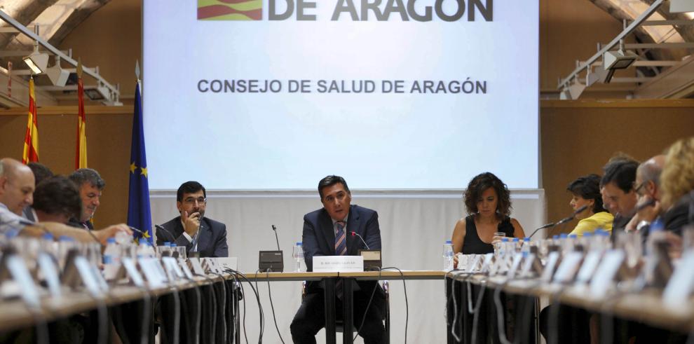 Oliván: “La buena salud de los aragoneses es lo más importante para nosotros”