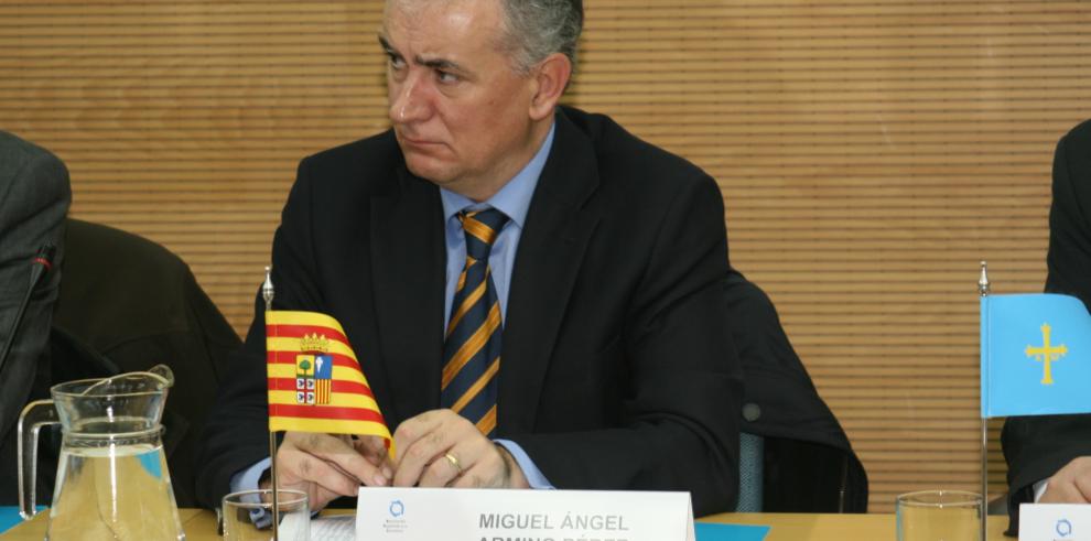 El director general de Carreteras Miguel Ángel Arminio ha participado en la Mesa de Directores Generales de Carreteras que se ha celebrado en Madrid