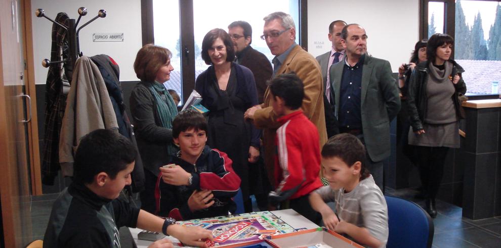 Ana Fernández ha inaugurado un centro para los jóvenes de La Almunia de Doña Godina