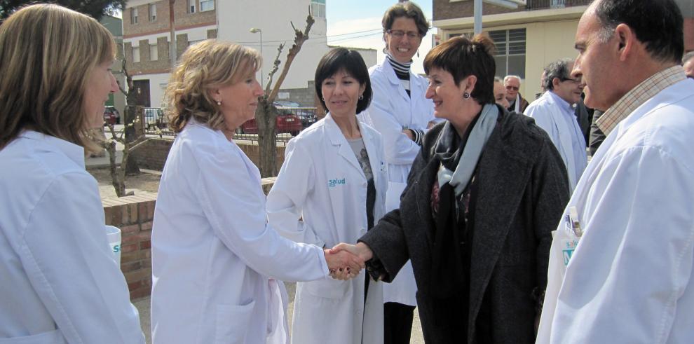 Luisa María Noeno visita la ampliación del centro de salud de Albalate de Cinca
