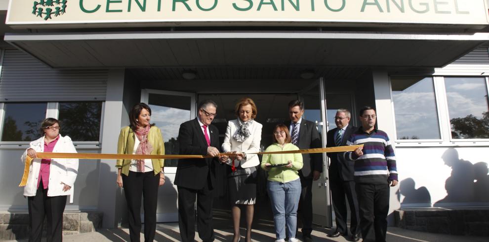 Luisa Fernanda Rudi inaugura el módulo residencial del Centro “Santo Ángel” de ATADES