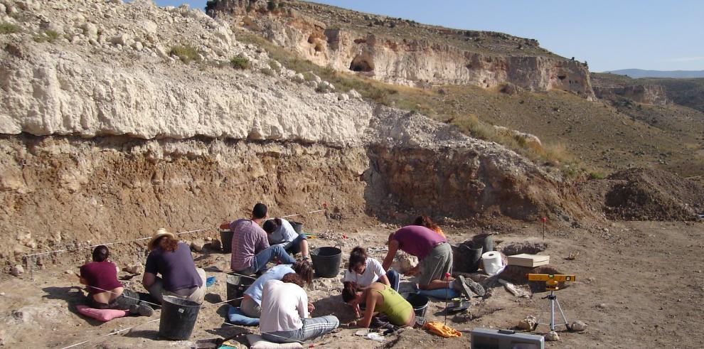  Dinópolis comienza la campaña de excavaciones en la Roma 2  