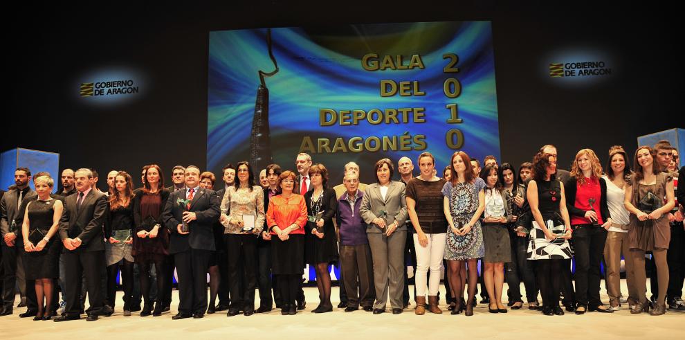 La waterpolista Andrea Blas y el futbolista Álvaro Arbeloa, Mejores Deportistas Aragoneses de 2010