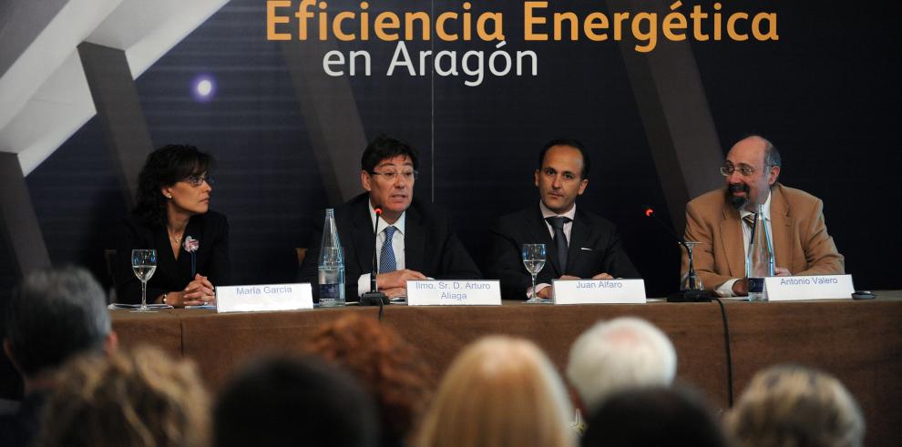 Arturo Aliaga: “Aragón ha dado un gran salto en materia energética durante la última década y seguirá jugando un papel importante en el futuro”. 