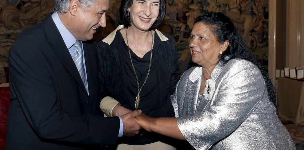 Ana Fernández ha participado en el acto de entrega de condecoraciones de la Orden Civil de la Solidaridad Social 2010  