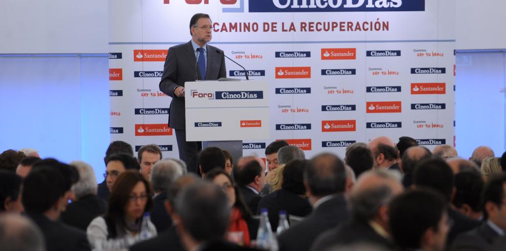 Responsabilidad presupuestaria, refuerzo del empleo, mejora de la competitividad e innovación y desarrollo tecnológico son los cuatro retos de la economía en Aragón