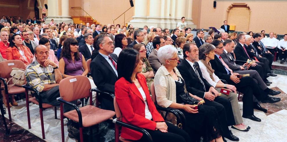 El Gobierno de Aragón ha recibido el Premio CERMI 2010 por la puesta en marcha de la Ley de Servicios Sociales de Aragón