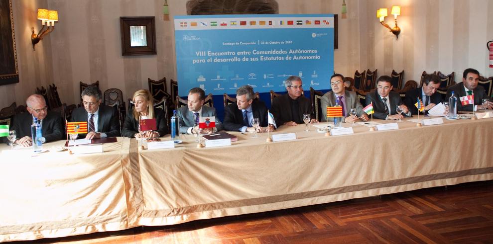 Fotografías de la conferencia de comunidades autónomas en Santiago de Compostela