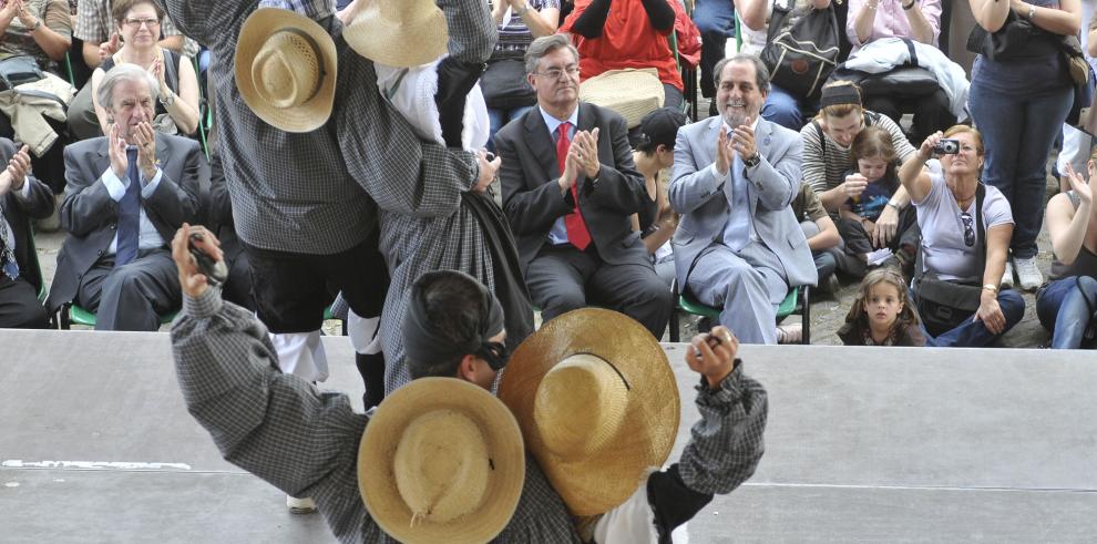 Velasco ha clausurado el encuentro de Casas y Centros de Aragón en el exterior