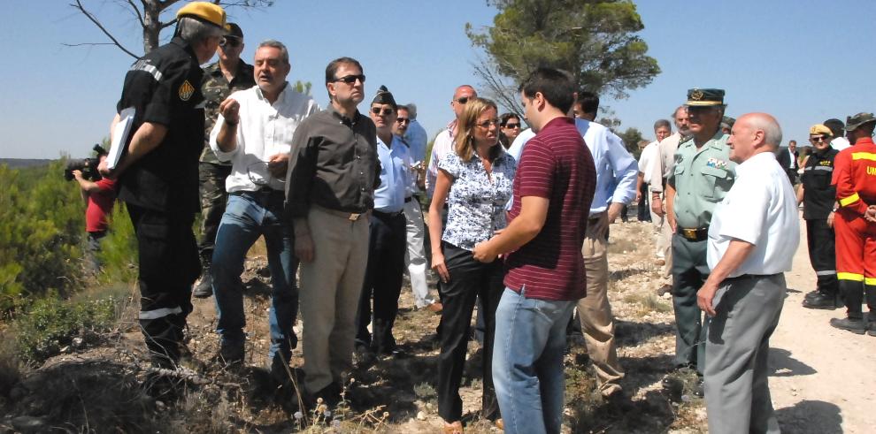 El incendio que afecta a Zuera y Castejón de Valdejasa continua estabilizado pero todavía no se ha declarado controlado