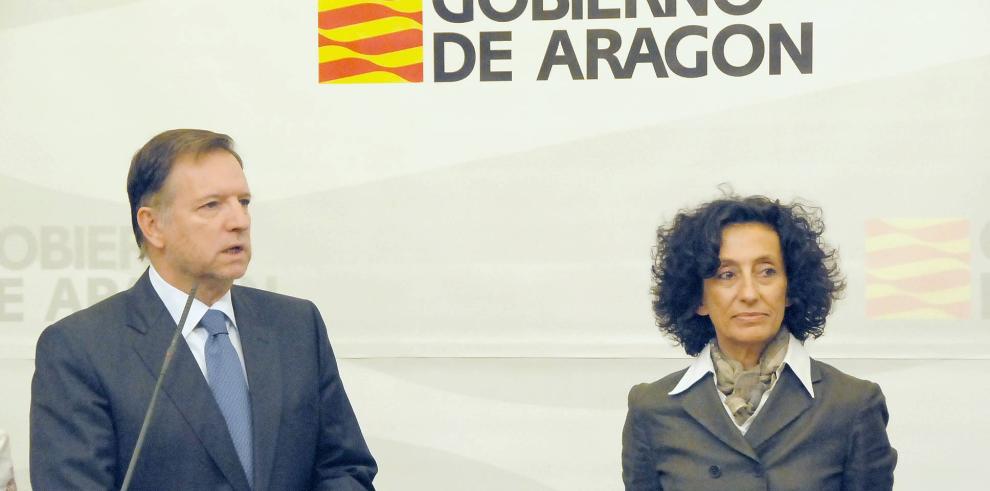 Firma del acuerdo entre el Ministerio de Educación y el Gobierno de Aragón para 1200 nuevas plazas de educación temprana