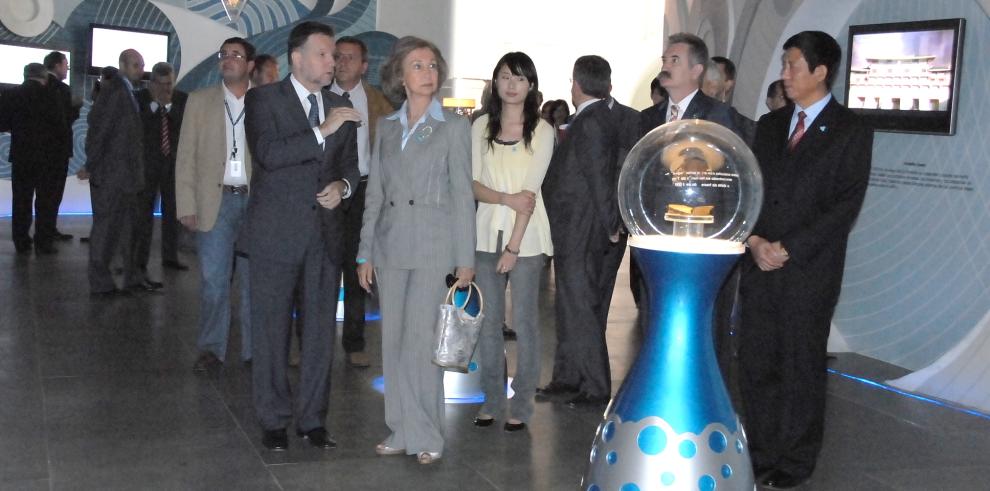 El Presidente de Aragón ha acompañado a S.M. la Reina en su visita a la Expo