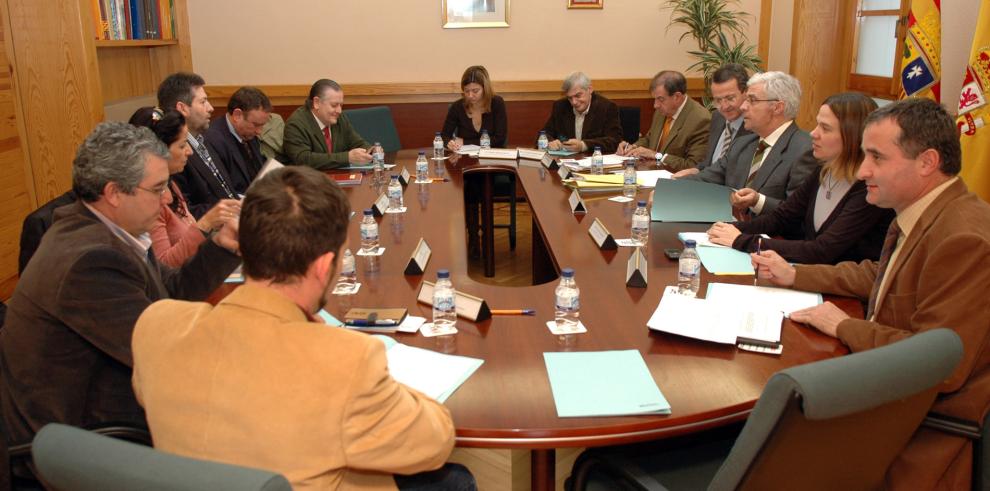 Arguilé se reúne con las organizaciones agrarias para explicar las actuaciones del Departamento de Agricultura y Alimentación