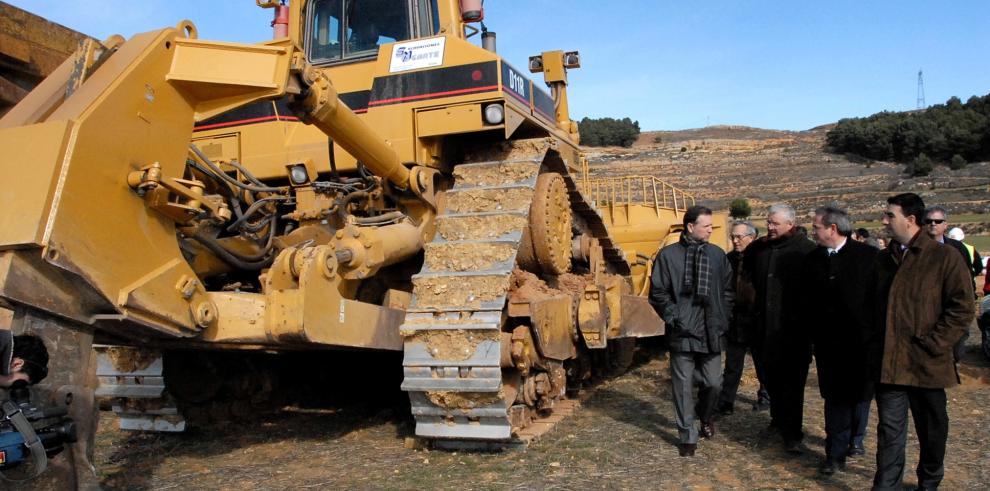 Convenio para financiar el tramo Daroca-Nombrevilla, por 7,5 millones de euros,  que servirá de conexión provisional con la Autovía Mudéjar